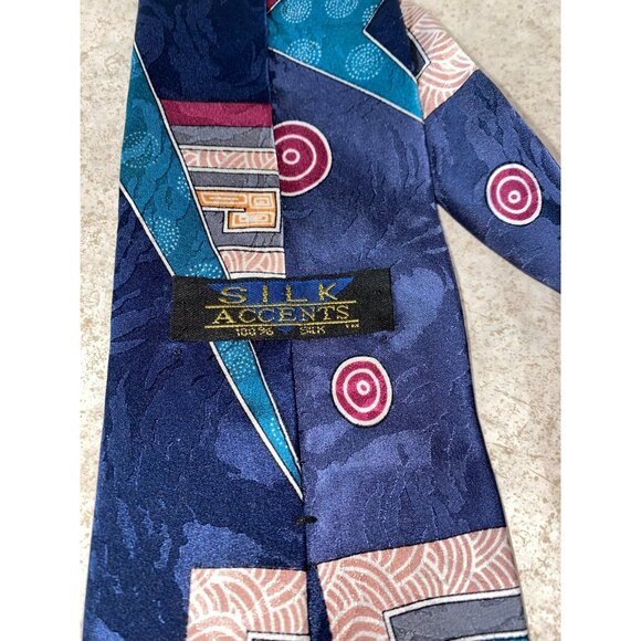 Vintage Silk Accents Blue Geometric Pattern Tie 100% Silk Mens Neckwear 59" Long - Picture 4 of 6